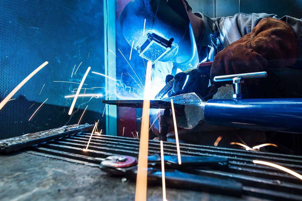 Welding personnel