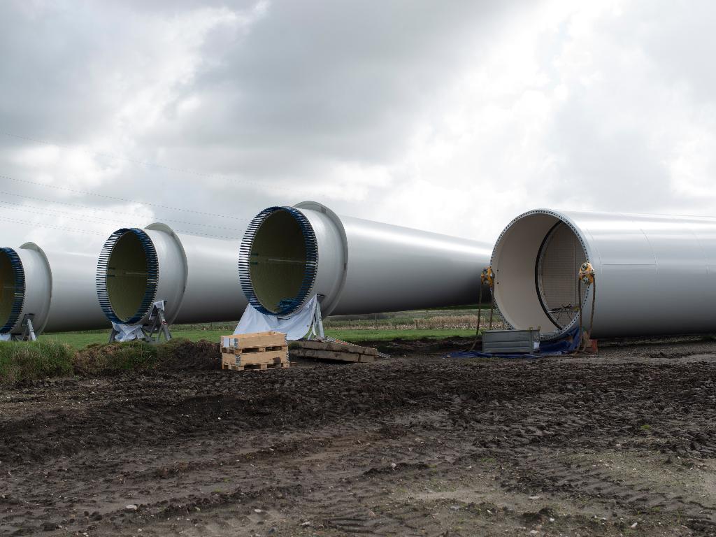  Component Design Evaluation for Hybrid Tower 