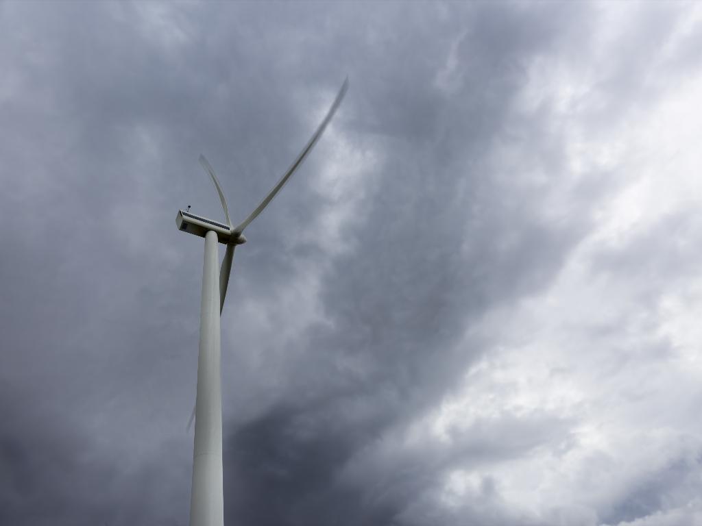 Component Evaluation for Hybrid Tower