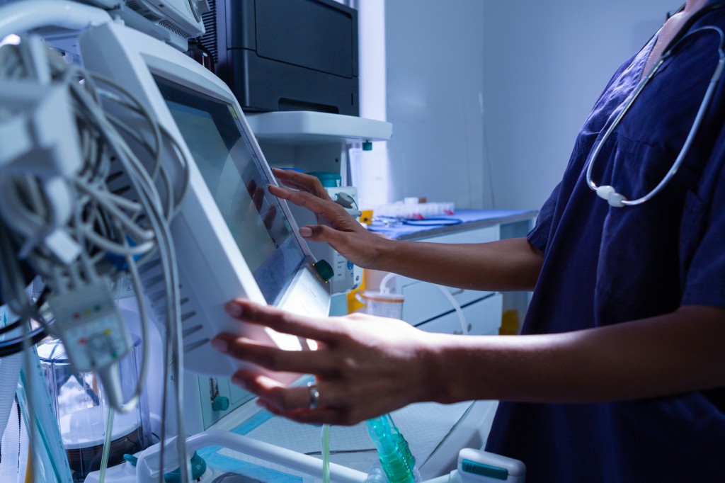 Active medical device in use