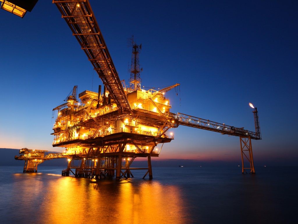 Internationale Lieferanteninspektion für die Entwicklung von Öl- und Gasfeldern