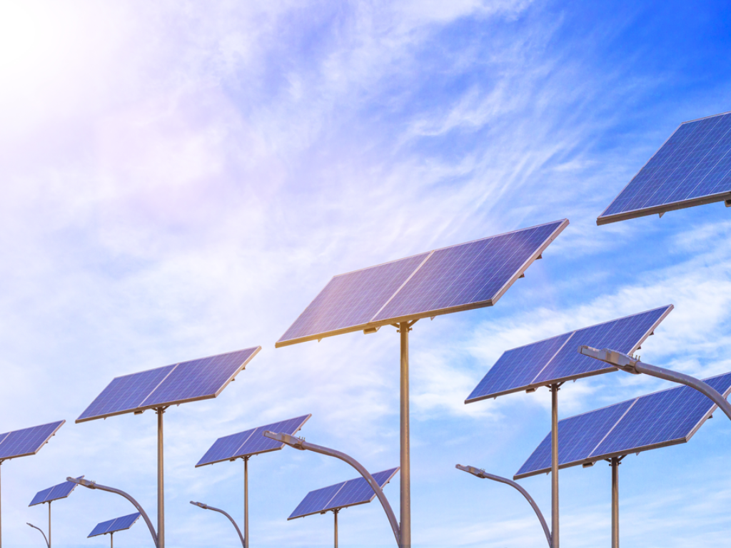 Solar street light testing and its evaluation for Solar Street Light System | TÜV Rheinland