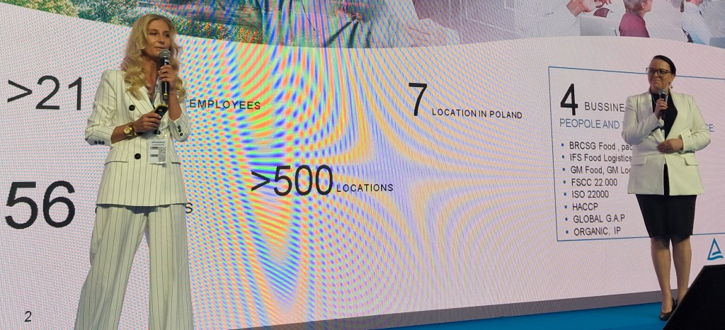 Przestawiciele TÜV Rheinland podczas wystąpienia na temat bezpieczeństwa żywności